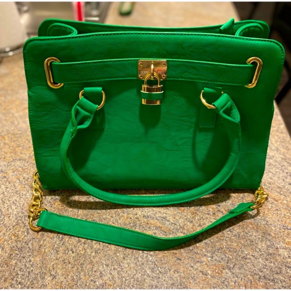Medium Lock Satchel